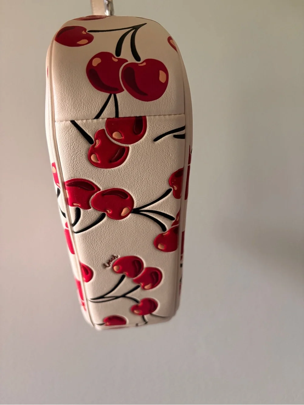 Coach Teri bag with cherry print - Picture 6 of 8